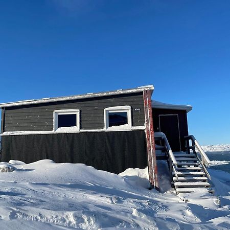 Inuk Hostels Nuuk Exterior photo