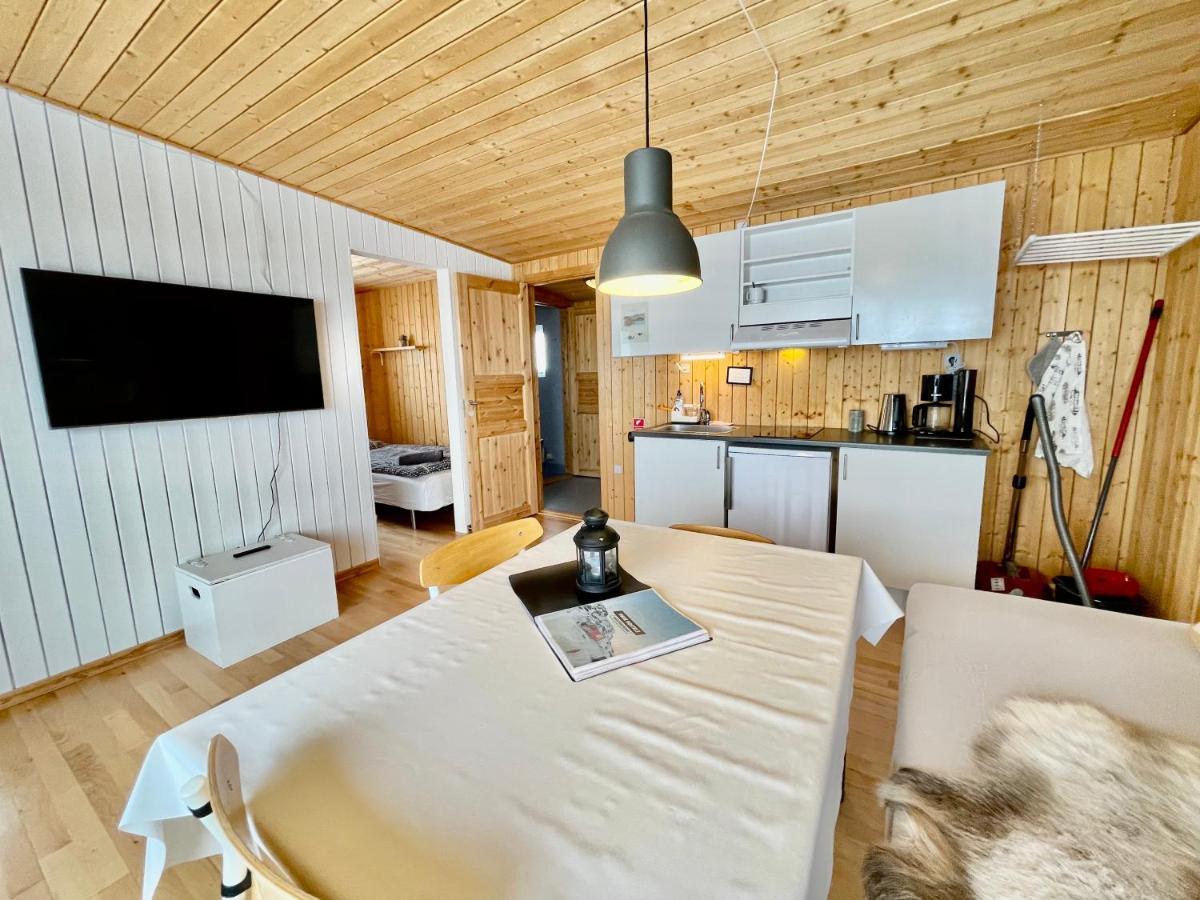 Inuk Hostels Nuuk Exterior photo