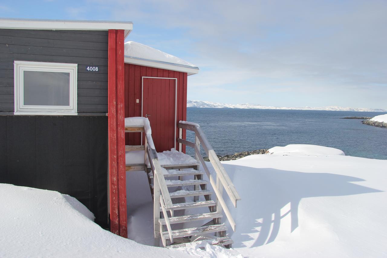 Inuk Hostels Nuuk Exterior photo